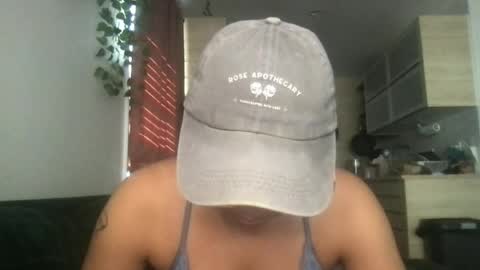 isabellaelizabeth online show from July 22, 9:38 pm