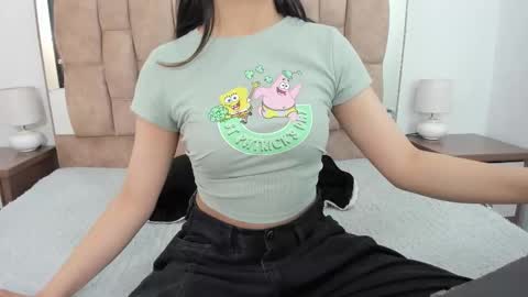 Snapshot of isabellakai chatting on September 25, 3:22 pm isabellakai online show from September 25, 3:22 pm