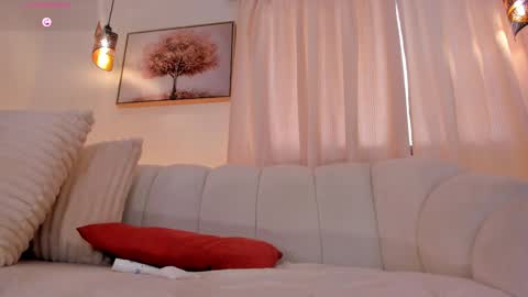 ISABELLA  online show from March 25, 8:12 pm