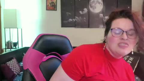 isabellamariedarcy online show from May 12, 7:09 pm