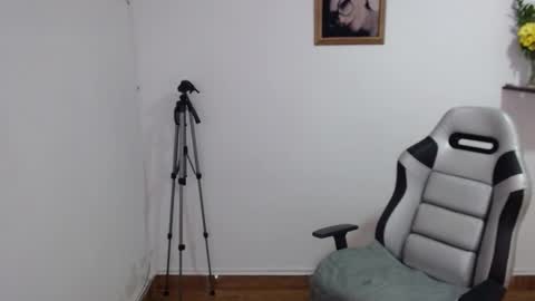 Isa online show from March 24, 10:26 pm