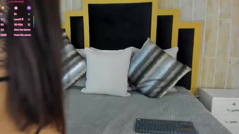    online show from December 2, 8:00 pm