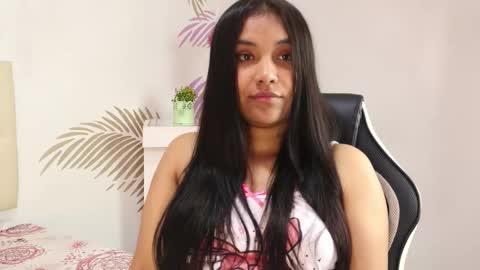   online show from February 5, 12:30 pm