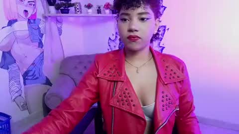 isabela online show from July 27, 9:01 pm