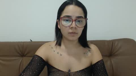 Emma online show from January 17, 3:14 am