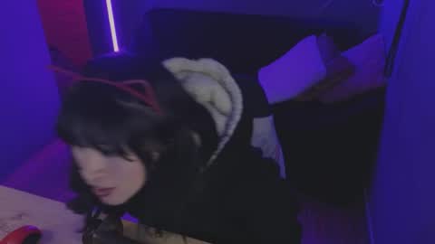 Ana Maria online show from December 3, 4:04 am