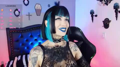 Isis Raichu online show from January 13, 7:18 pm