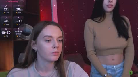 isla_dior online show from November 18, 3:02 pm