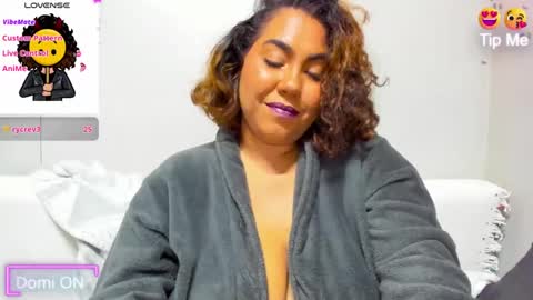 Isobel Adams   online show from December 13, 11:06 pm