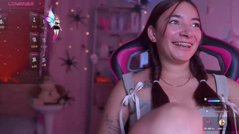 ISSA  online show from October 7, 10:03 pm