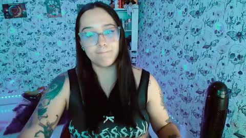 Yiz online show from September 12, 6:14 am