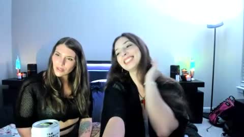 Bella Bloom online show from June 15, 3:29 am
