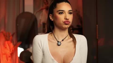 italy_baby online show from March 13, 8:54 pm