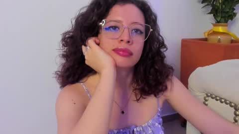 Maria online show from March 9, 2:21 pm