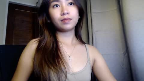 Snapshot of itscandygurl chatting on February 18, 2:49 pm Candy online show from February 18, 2:49 pm