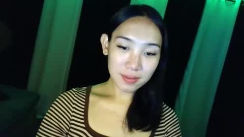 QUEEN online show from April 9, 7:47 am