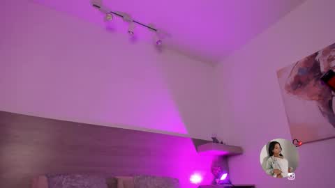 ivana_hall online show from November 26, 8:32 pm