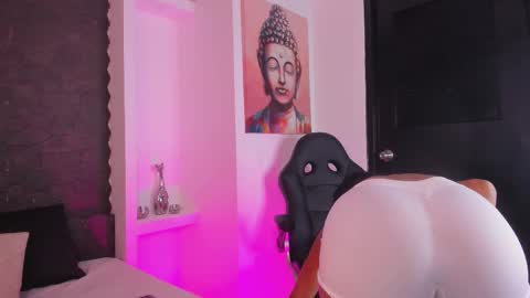 ivana_hall online show from September 16, 7:33 pm