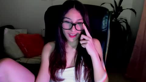 ivanna_essis online show from October 22, 3:33 am