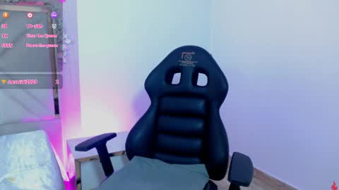 ivanna_tay1 online show from May 30, 3:59 am