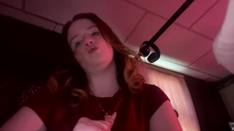 ivelynnmoon online show from July 30, 10:10 pm