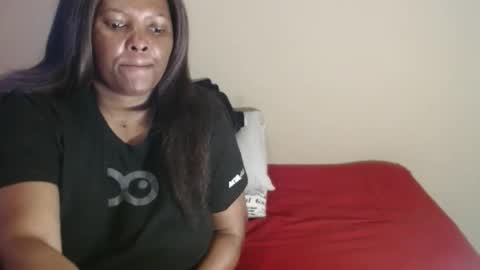 IVORYTITS48 online show from November 8, 6:29 am