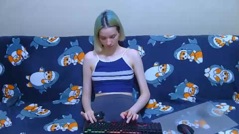 Ivy and Lester online show from July 20, 9:26 pm