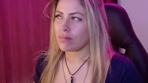 Snapshot of ivy__taylorr chatting on October 9, 5:55 am Diana Rojas online show from October 9, 5:55 am