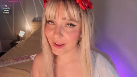 Pamela online show from November 28, 8:12 pm