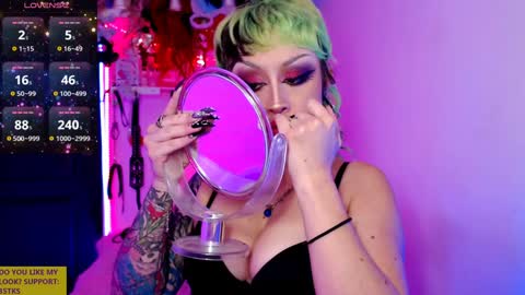 Snapshot of ivy_rosse chatting on January 15, 2:35 pm You can find more of me here online show from January 15, 2:35 pm