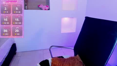 Snapshot of ivybliss8 chatting on February 18, 11:55 am i v y b l i s s online show from February 18, 11:55 am