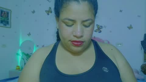 ivydesouza online show from July 16, 4:17 am