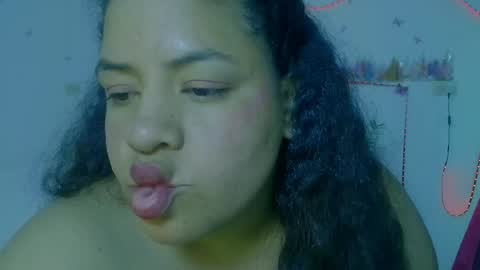 ivydesouza online show from May 16, 1:08 am