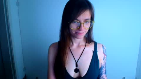 Ivy online show from July 9, 12:51 pm