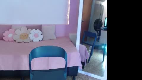 ivyshine7 online show from October 12, 6:16 am