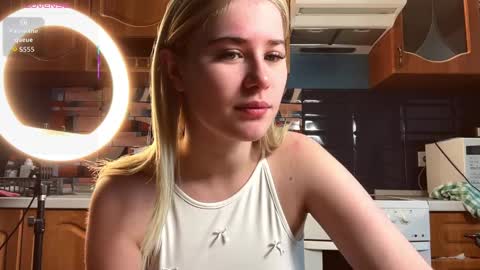 Liana online show from April 15, 5:19 am