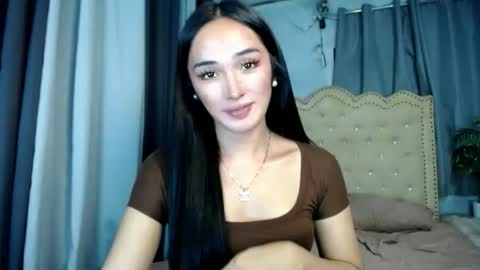 thea online show from May 26, 3:33 pm