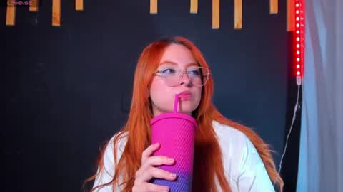 hot izys online show from August 3, 7:34 am