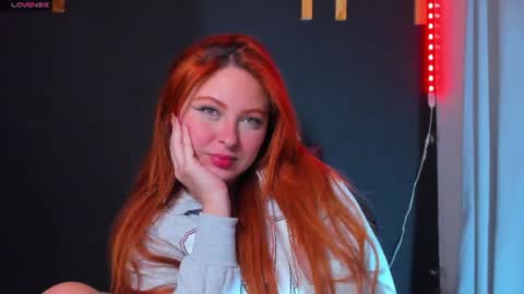 hot izys online show from July 25, 7:37 am
