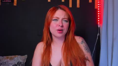 hot izys online show from July 24, 5:49 am
