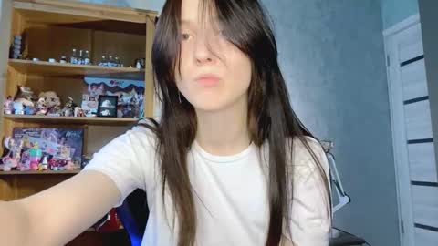 Alice online show from November 14, 9:31 am