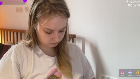 jacywinslat online show from February 2, 6:56 am