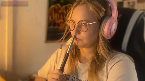 jacywinslat online show from September 18, 2:26 pm