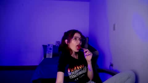 jade__777 online show from November 4, 2:22 pm