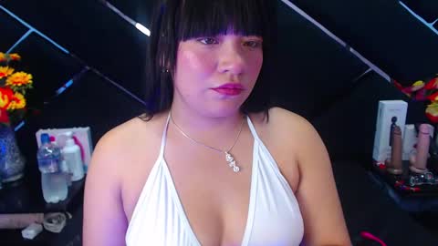 Snapshot of jade_brown_ chatting on February 16, 2:54 am Jade online show from February 16, 2:54 am