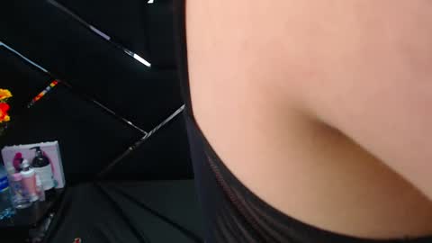 Snapshot of jade_brown_ chatting on January 26, 3:17 am Jade online show from January 26, 3:17 am