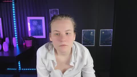 Jade online show from February 22, 2:27 pm