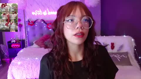 JADE online show from December 13, 9:21 pm