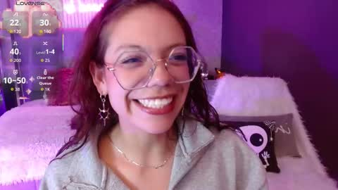 JADE online show from November 19, 9:37 pm