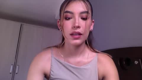Jade online show from May 30, 9:22 pm